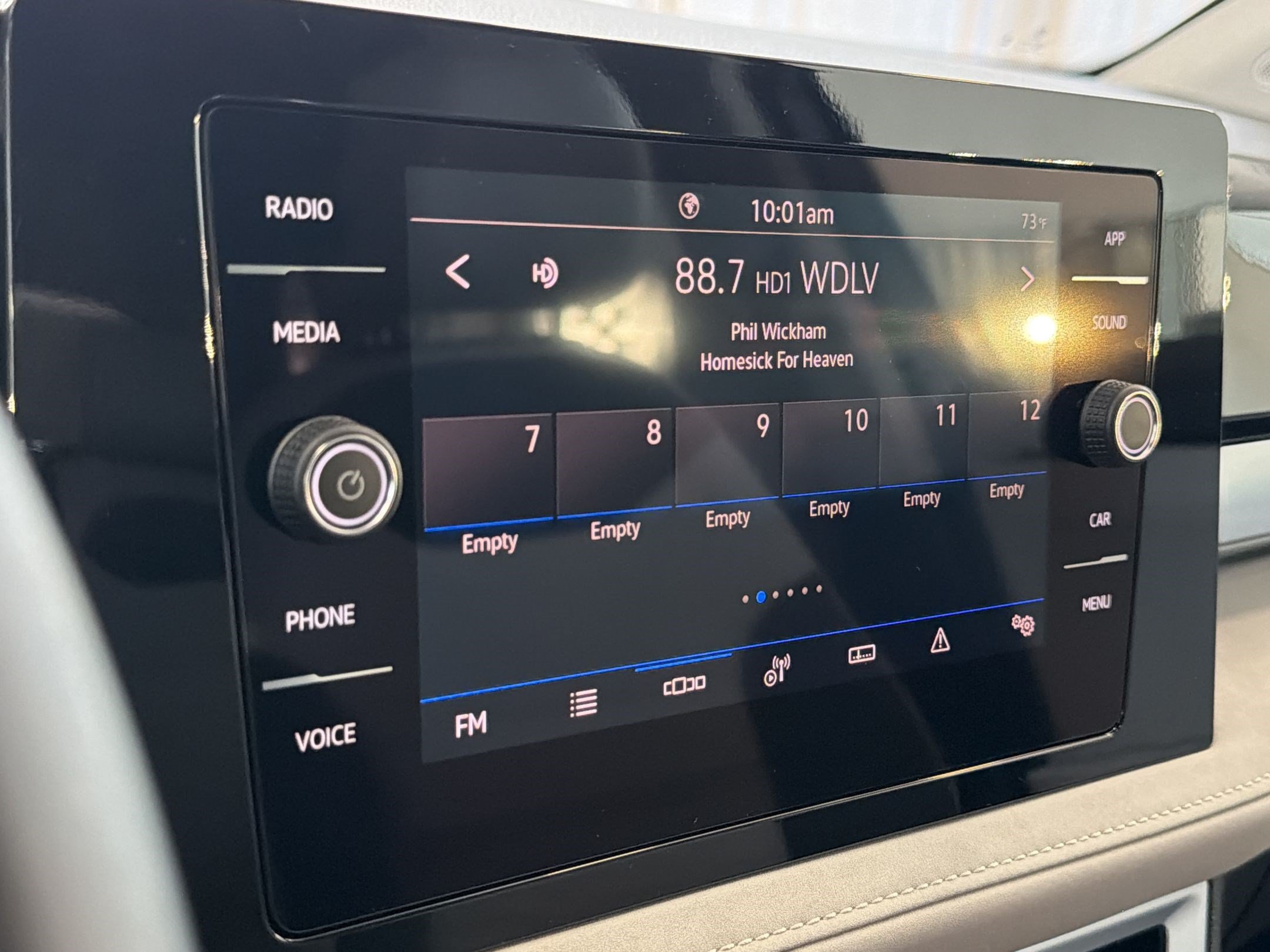 New 2026 Volkswagen Taos SE FWD image 20