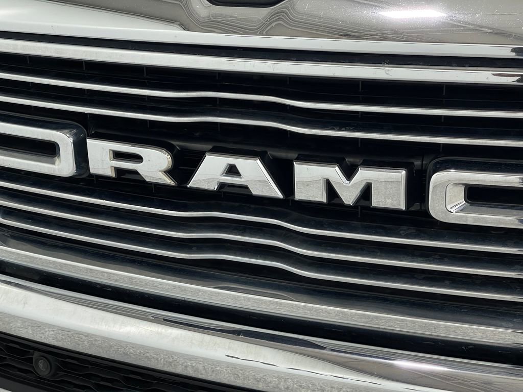 Used 2020 RAM 1500 Laramie image 38