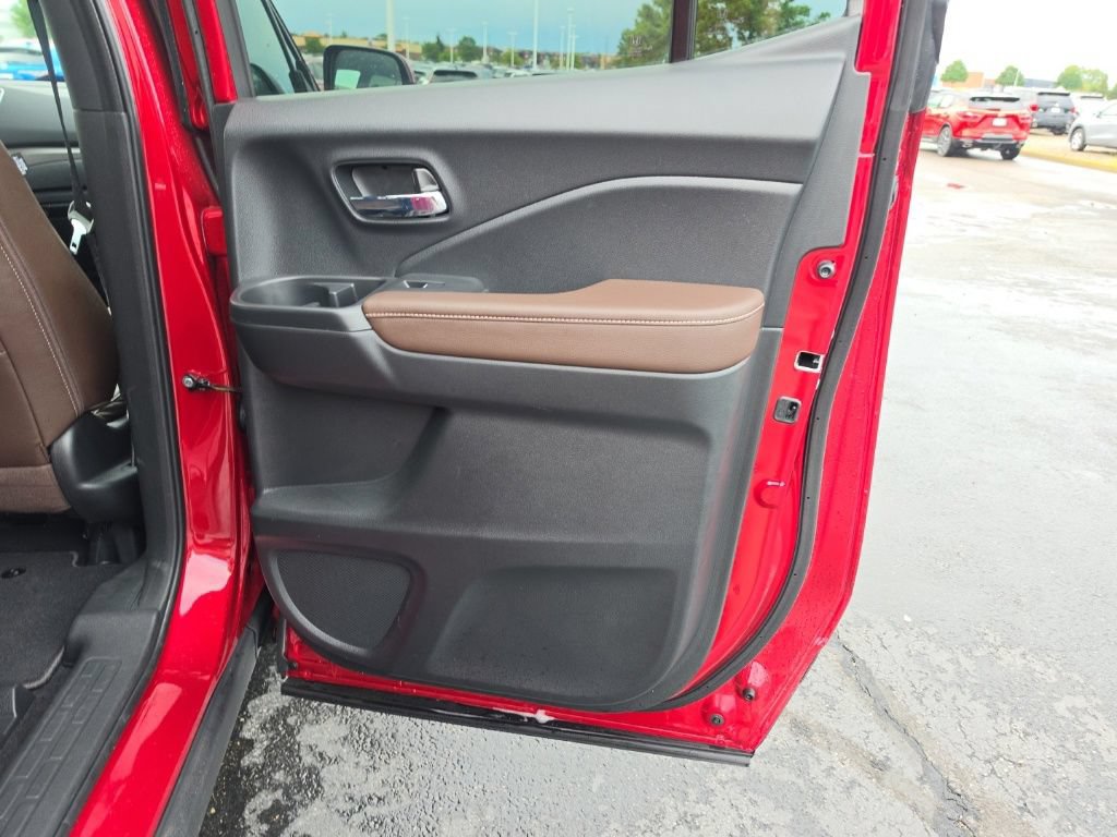Certified 2025 Honda Ridgeline RTL image 29