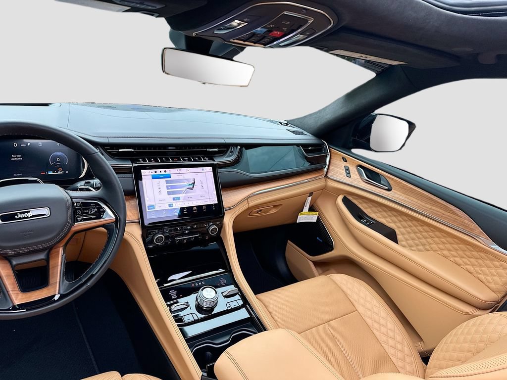 New 2025 Jeep Grand Cherokee Summit AWD/4WD image 25