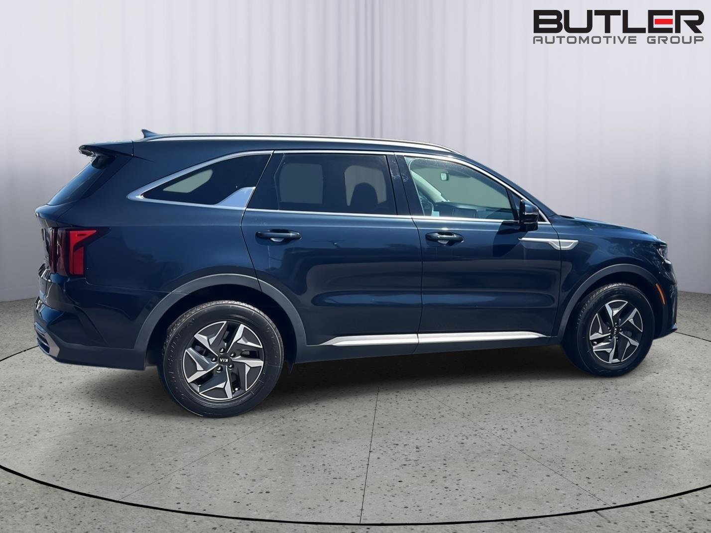 Used 2021 Kia Sorento S image 7