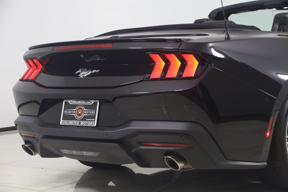 Used 2024 Ford Mustang Premium RWD image 56
