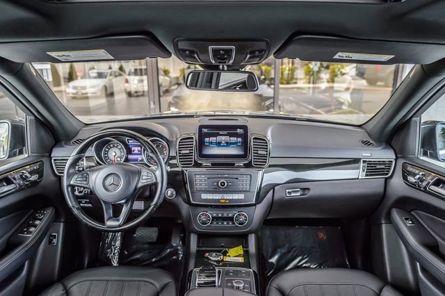 Used 2017 Mercedes-Benz GLS 450 4MATIC image 3