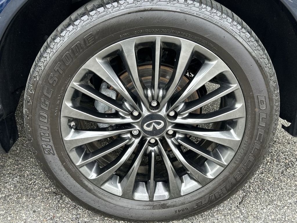 Certified 2023 INFINITI QX80 Premium Select w/ Cargo Package image 11