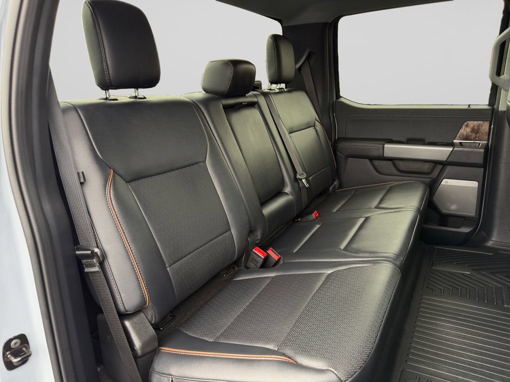 Used 2026 Ford F350 Lariat w/ Black Appearance Package AWD/4WD image 18