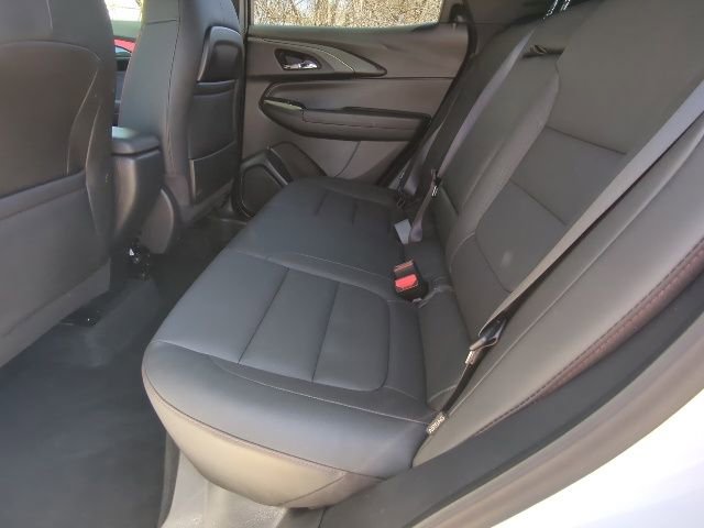 Used 2024 Chevrolet TrailBlazer RS w/ Driver Confidence Package image 16