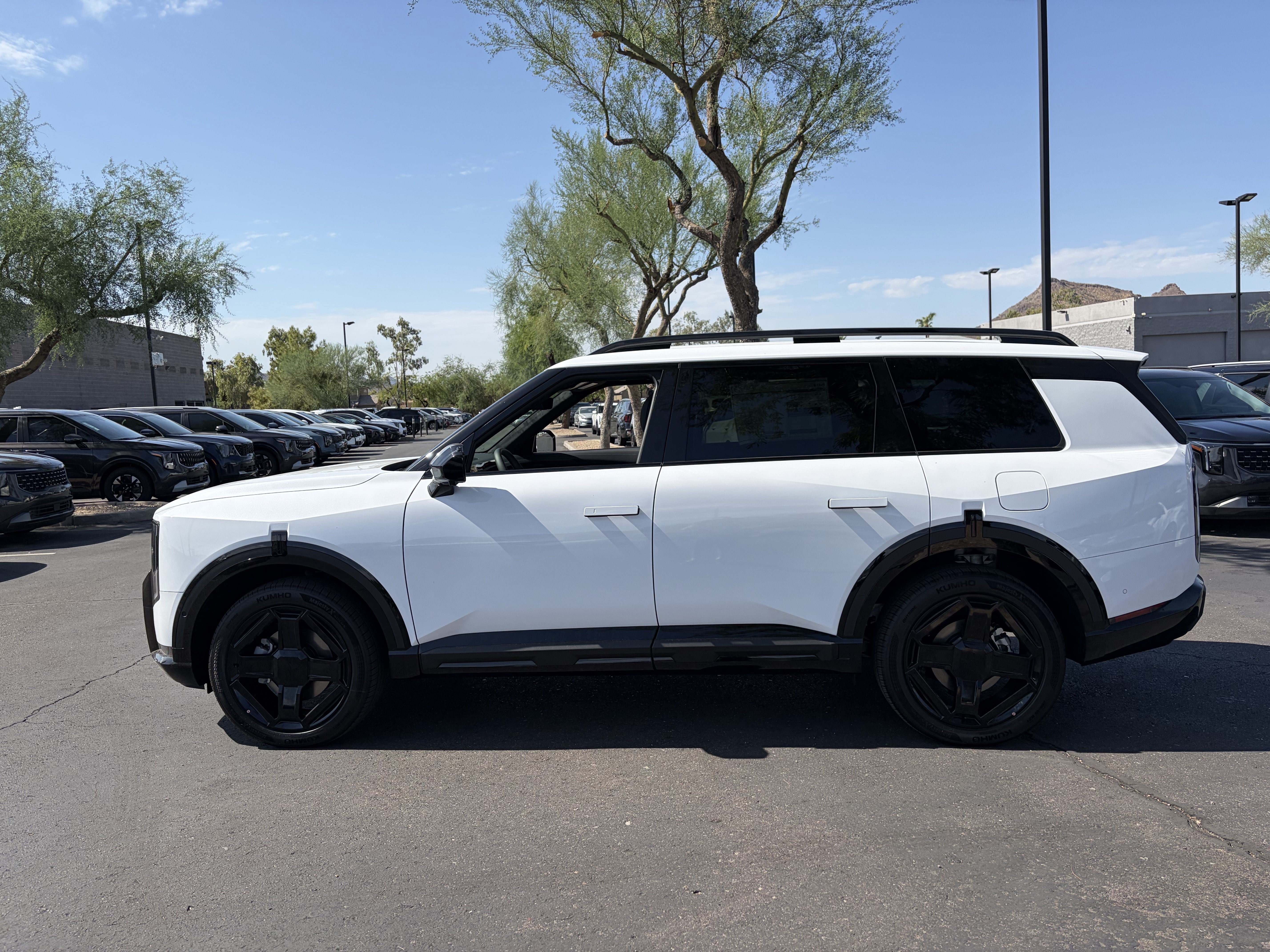 New 2027 Kia Telluride X-Line SX Prestige w/ Towing Package AWD/4WD image 3