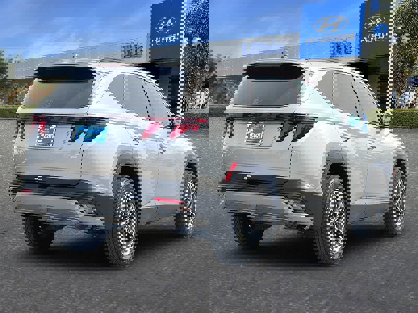 Certified 2025 Hyundai Tucson SEL image 3