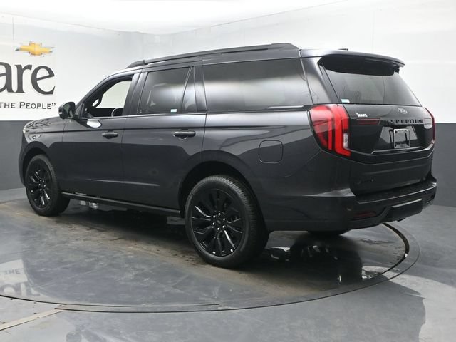 Used 2025 Ford Expedition Platinum w/ Stealth Appearance Package AWD/4WD image 38