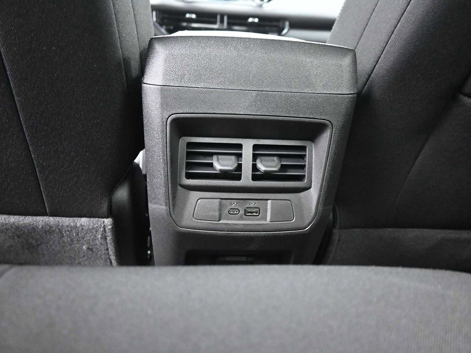 New 2026 GMC Canyon Elevation w/ Convenience Package image 25