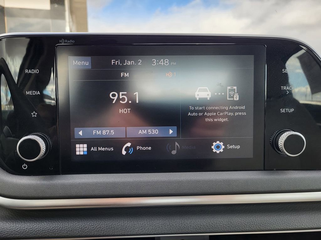 Used 2023 Hyundai Sonata SE w/ Cargo Package image 12