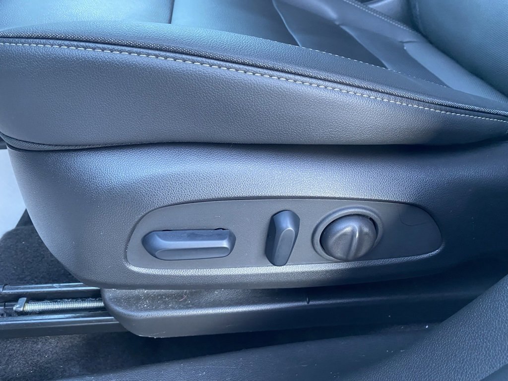 Used 2023 Chevrolet TrailBlazer ACTIV image 11