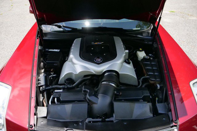 Used 2007 Cadillac XLR V RWD image 37