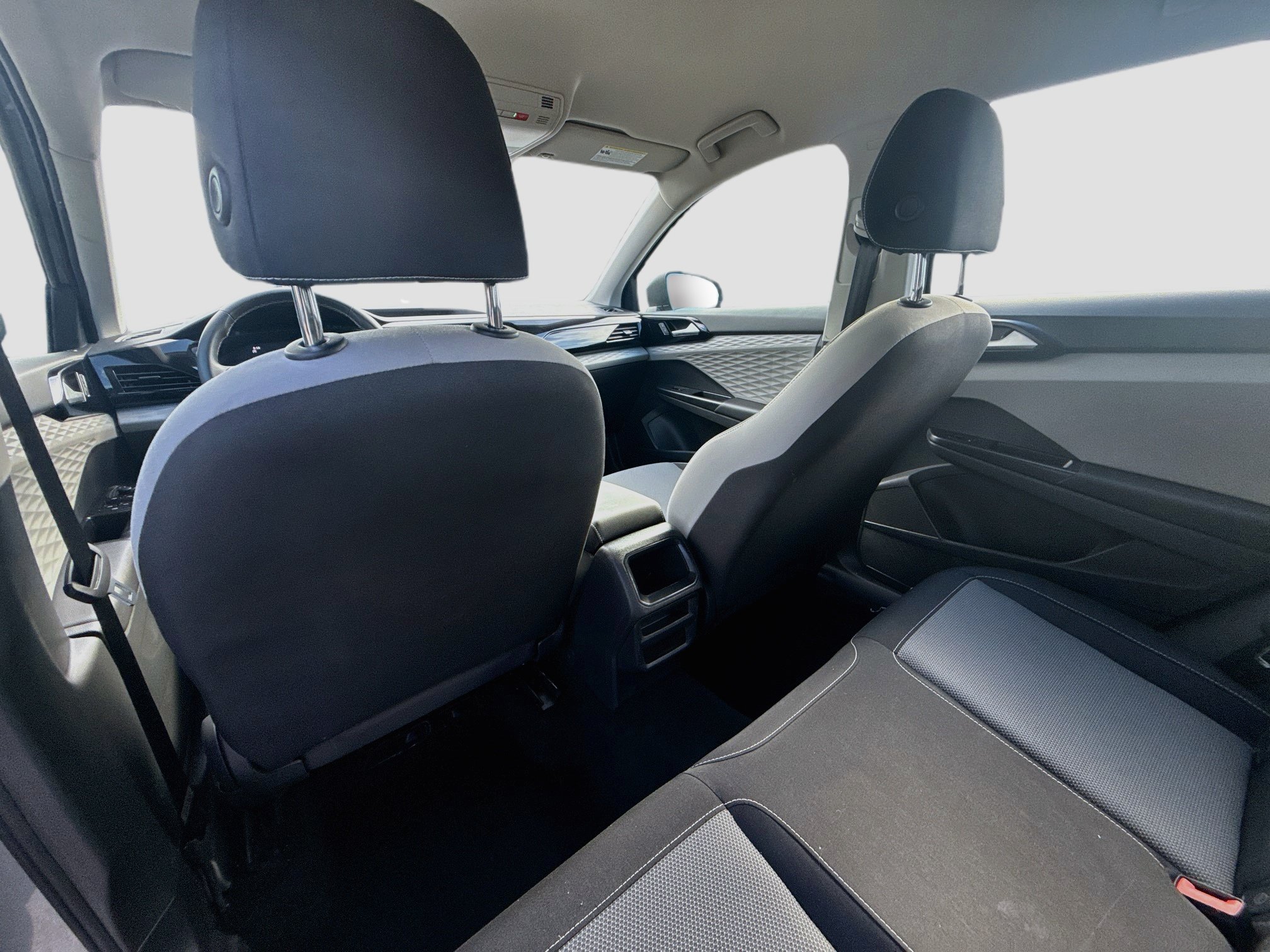 Certified 2023 Volkswagen Taos S FWD image 23