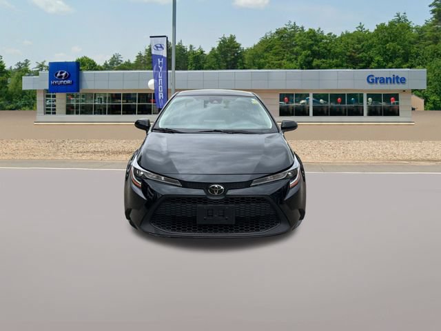 Used 2020 Toyota Corolla LE FWD image 4