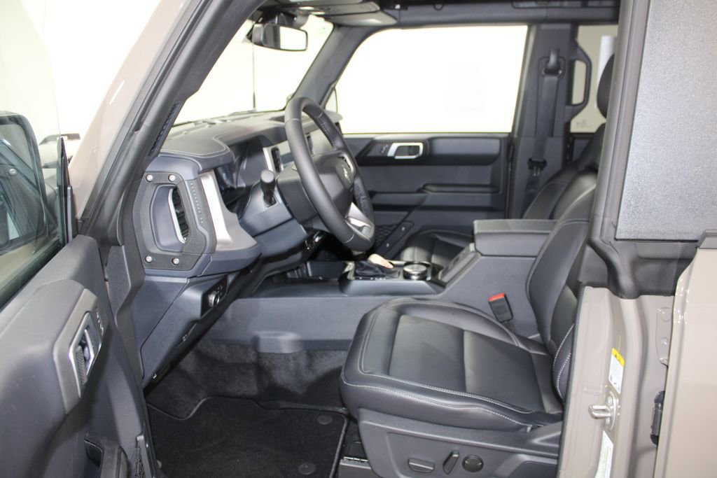 New 2025 Ford Bronco Outer Banks image 22