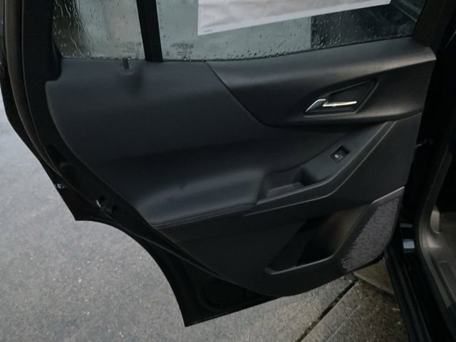 New 2026 Chevrolet Equinox LT image 24