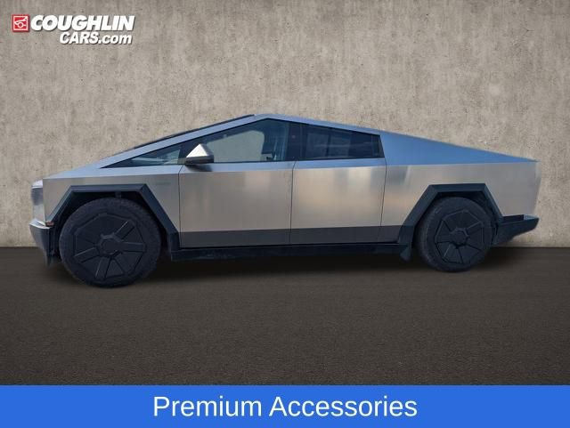 Used 2024 Tesla Cybertruck Cyberbeast image 5
