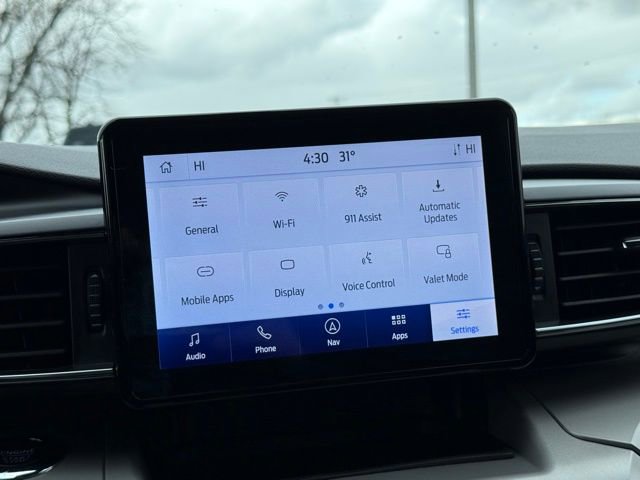 Used 2023 Ford Explorer XLT w/ Equipment Group 202A image 27