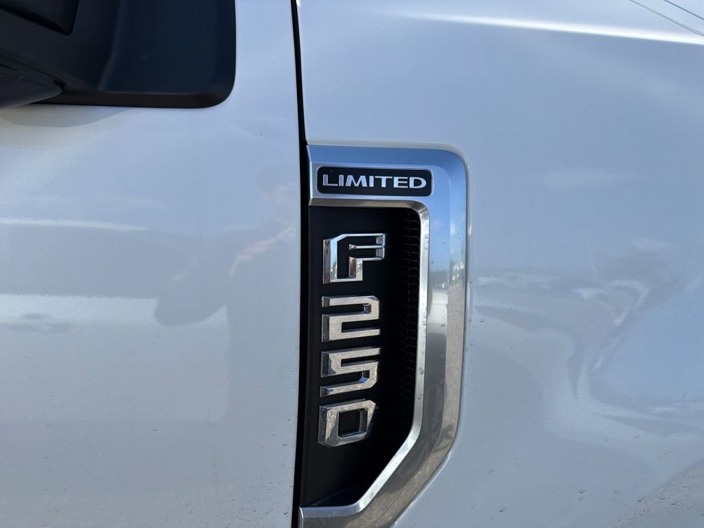 Used 2020 Ford F250 Limited image 16