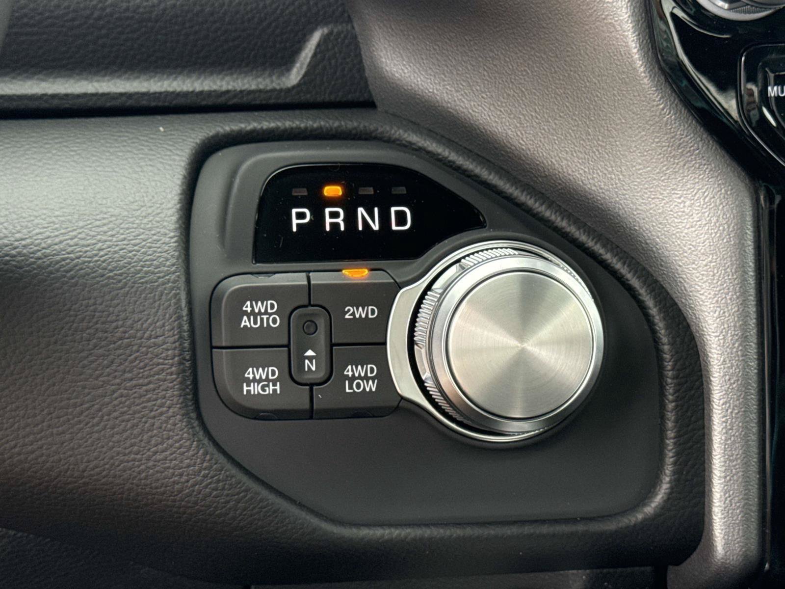 New 2027 RAM 1500 Laramie AWD/4WD image 26