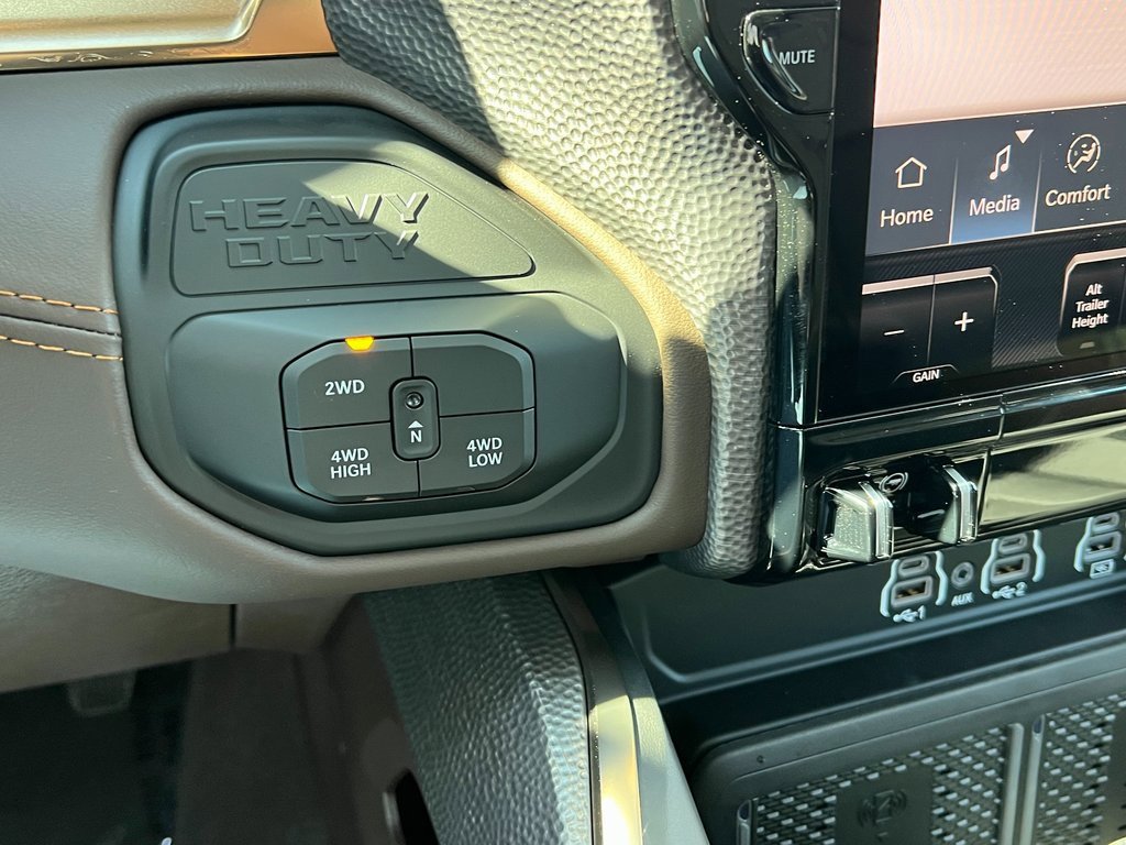 New 2026 RAM 3500 Limited image 28