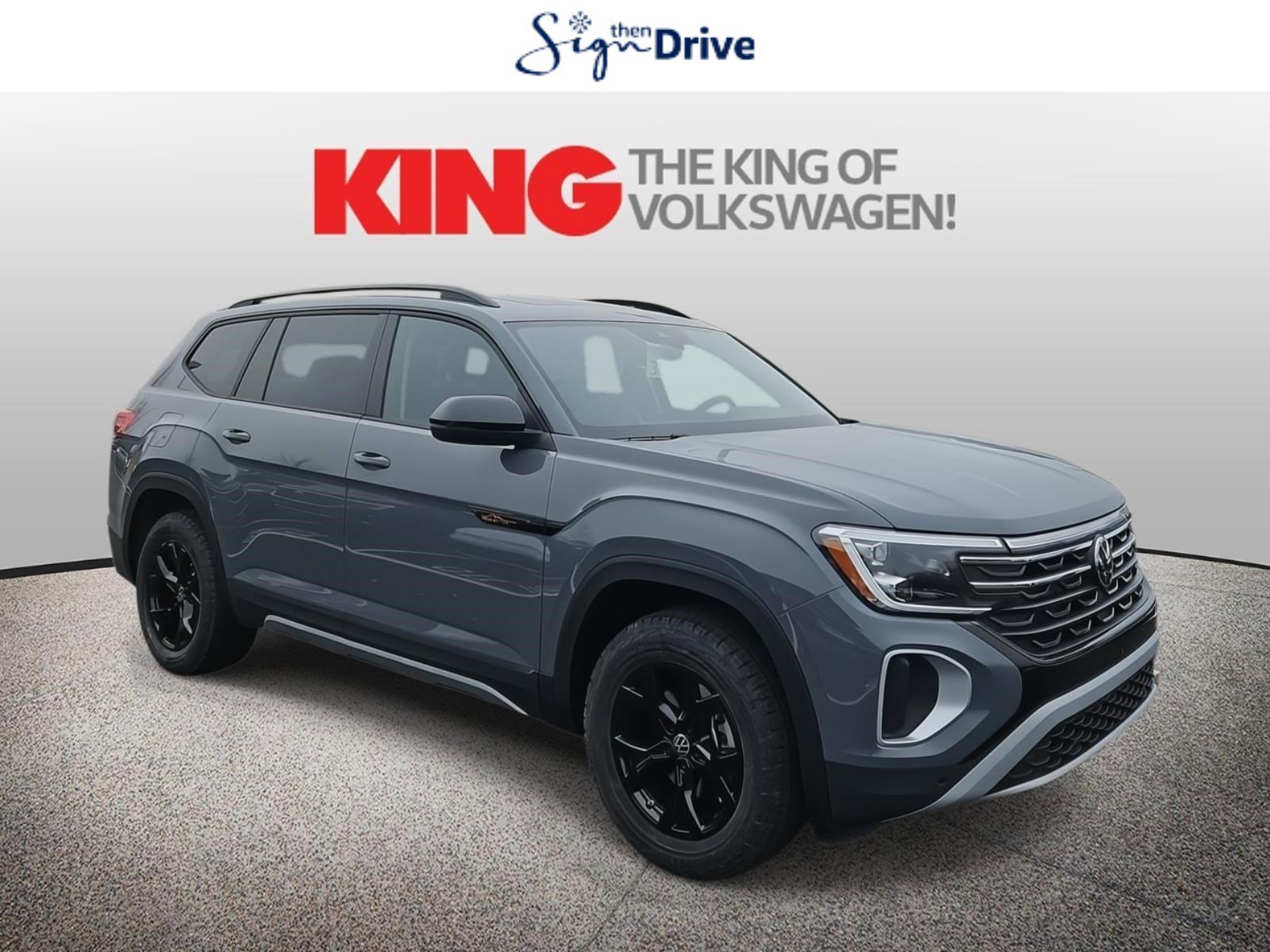 New 2026 Volkswagen Atlas Peak Edition image 1
