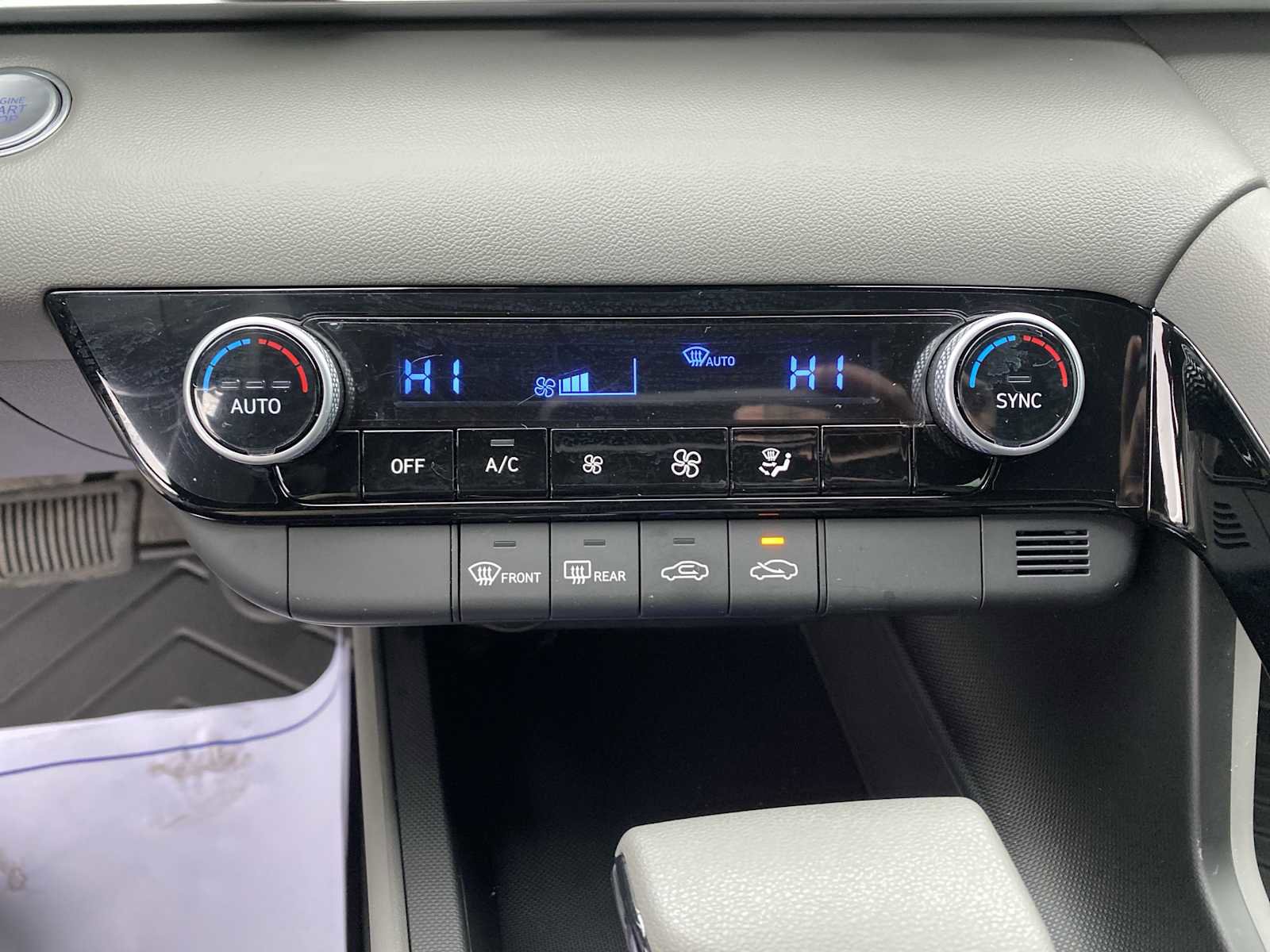 Certified 2025 Hyundai Elantra Blue image 18