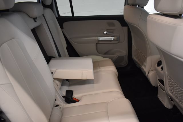 New 2026 Mercedes-Benz GLB 250 4MATIC image 17