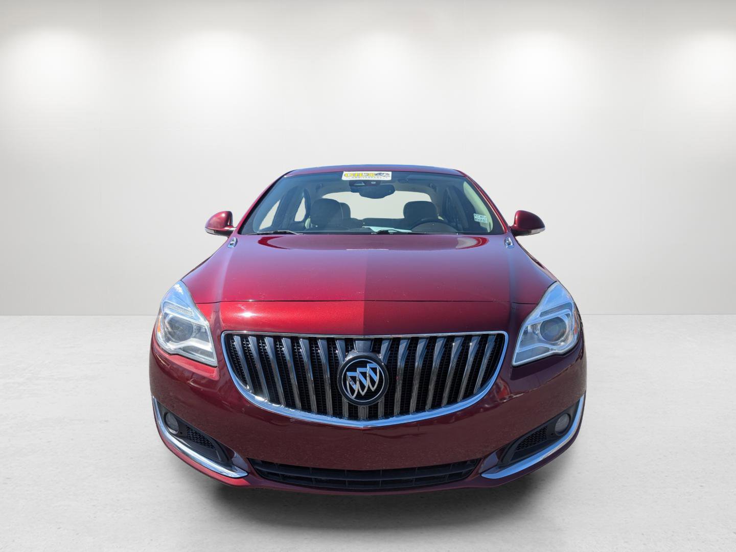 Used 2017 Buick Regal Premium w/ Driver Confidence Package #1 image 2