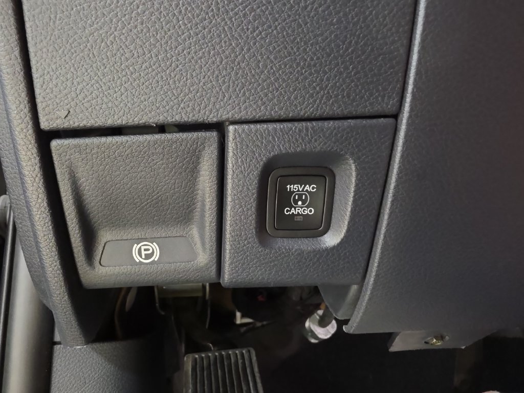 Used 2020 RAM 2500 Limited AWD/4WD image 24