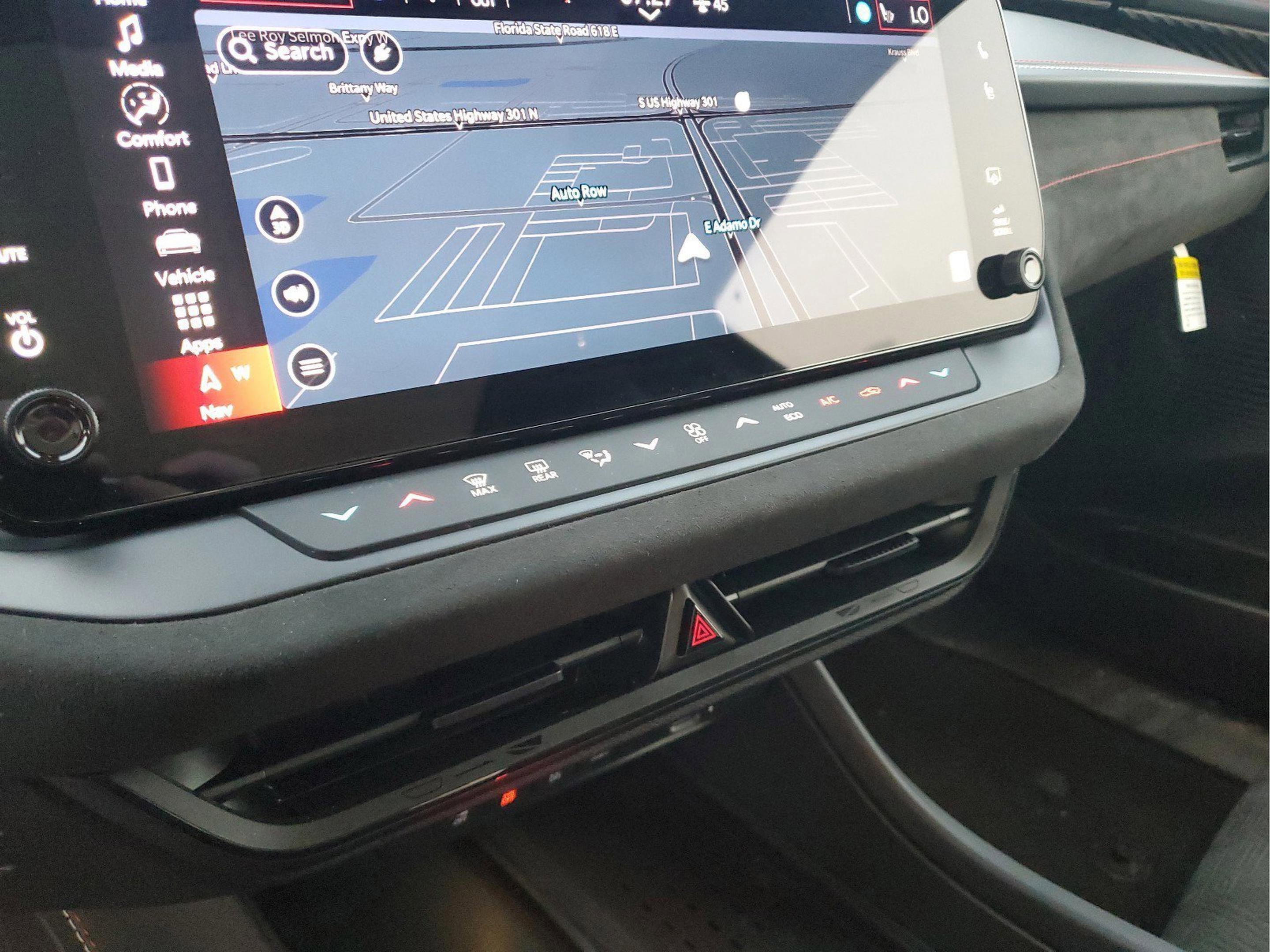 New 2024 Dodge Charger Scat Pack w/ Plus Group image 13