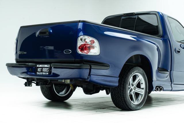 Used 2003 Ford F150 Lightning RWD image 14