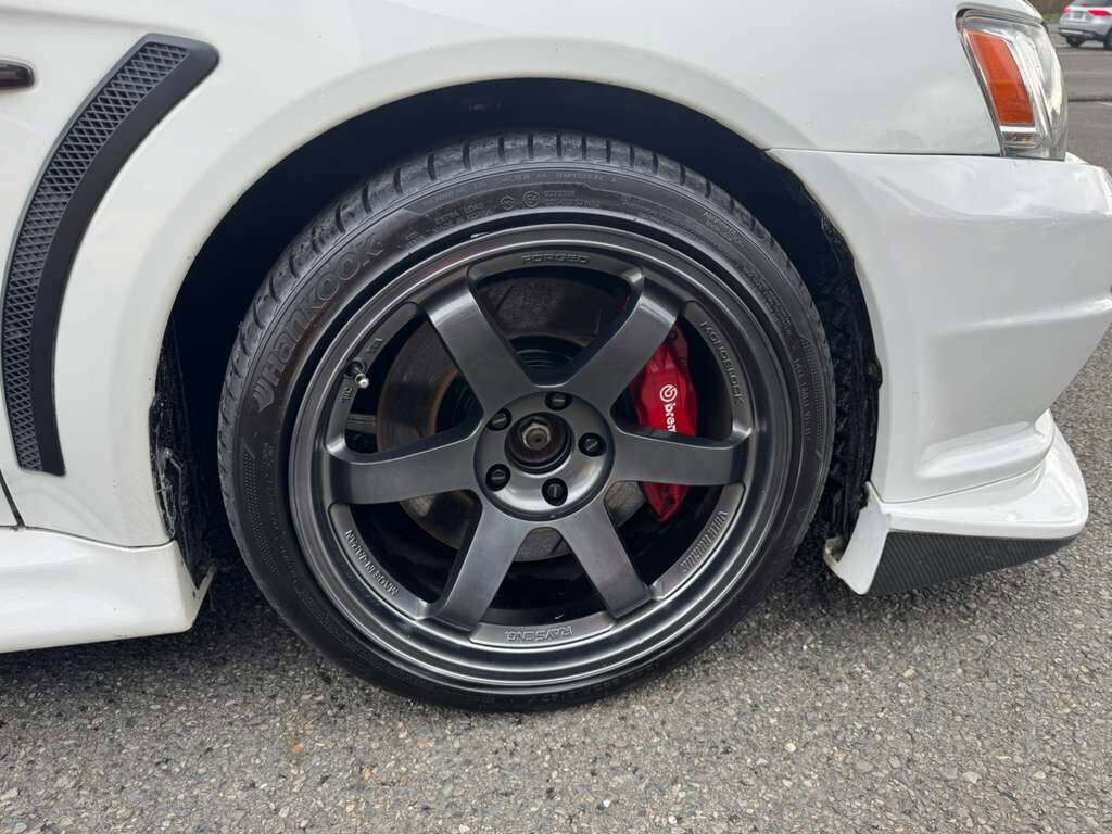 Used 2012 Mitsubishi Lancer Evolution GSR image 31