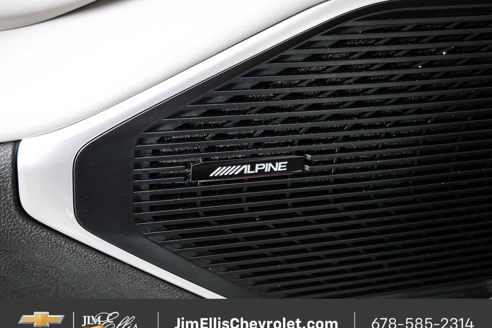 Used 2022 Jeep Wagoneer Series II w/ Premium Group I AWD/4WD image 7