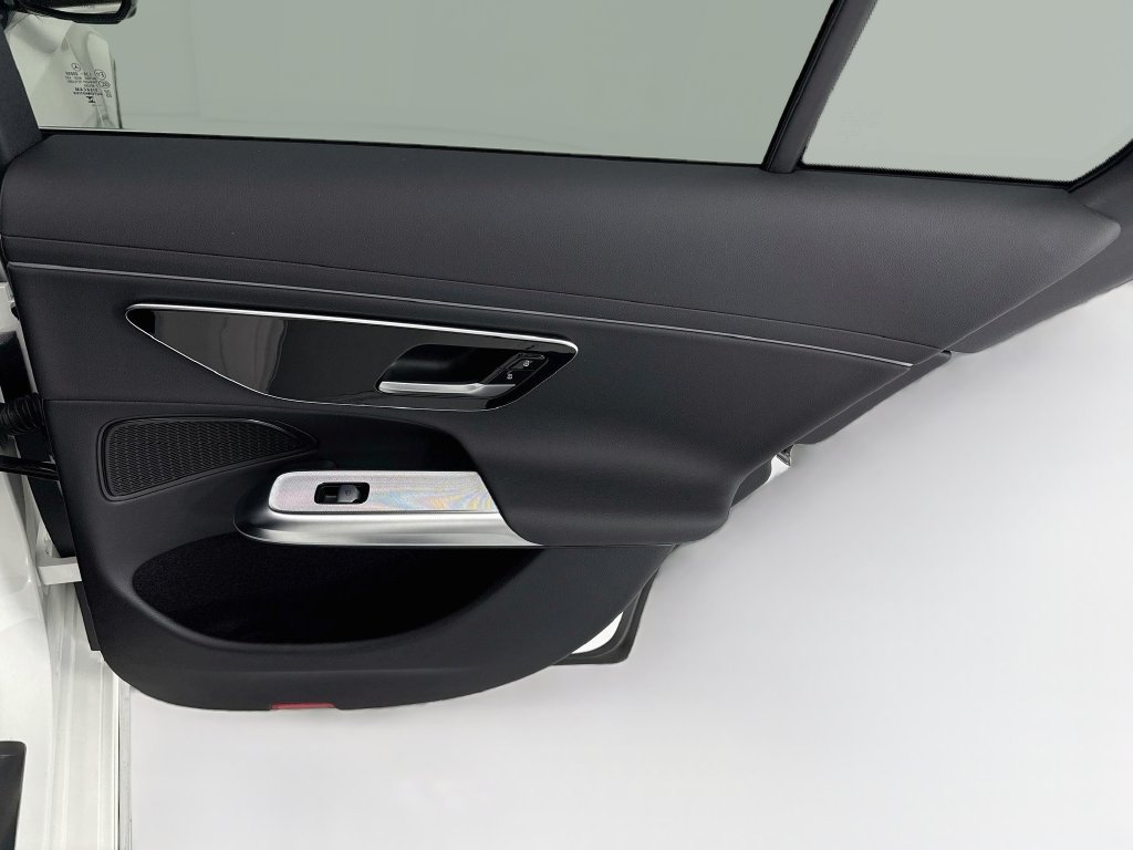 Certified 2024 Mercedes-Benz E 350 4MATIC Sedan image 26