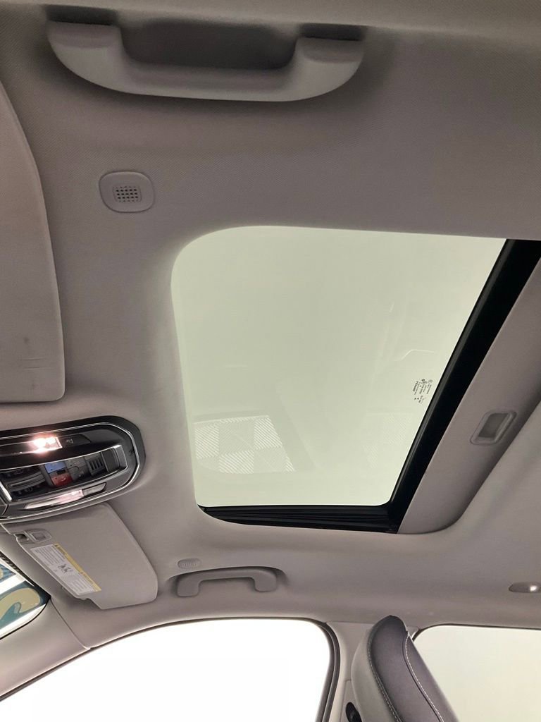 Certified 2023 Jeep Grand Cherokee L Laredo image 28