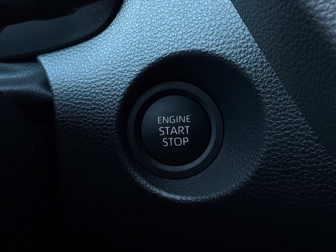 New 2026 Toyota Corolla Cross XLE w/ Convenience Package FWD image 29