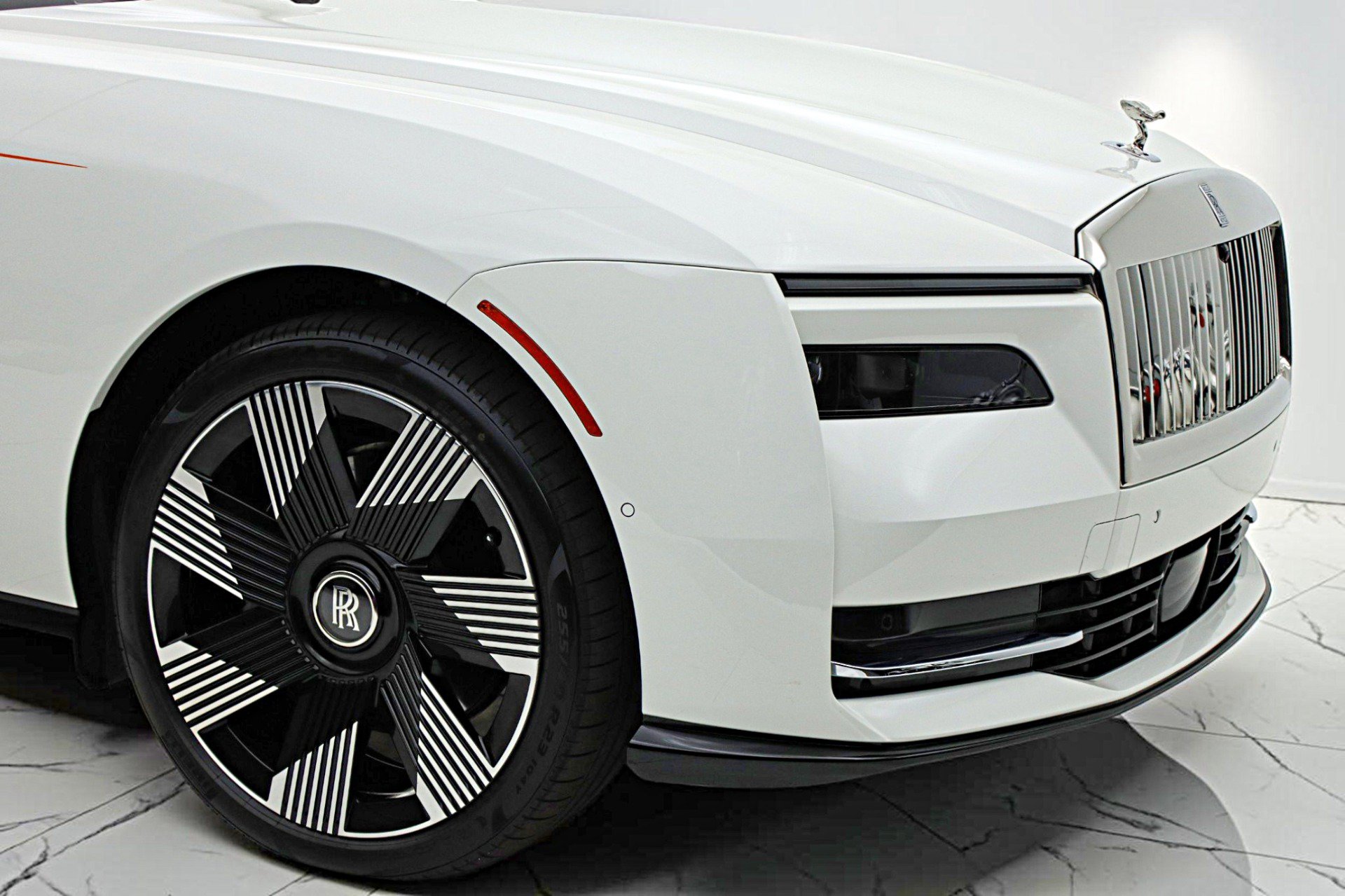 Used 2026 Rolls-Royce Spectre AWD/4WD image 21