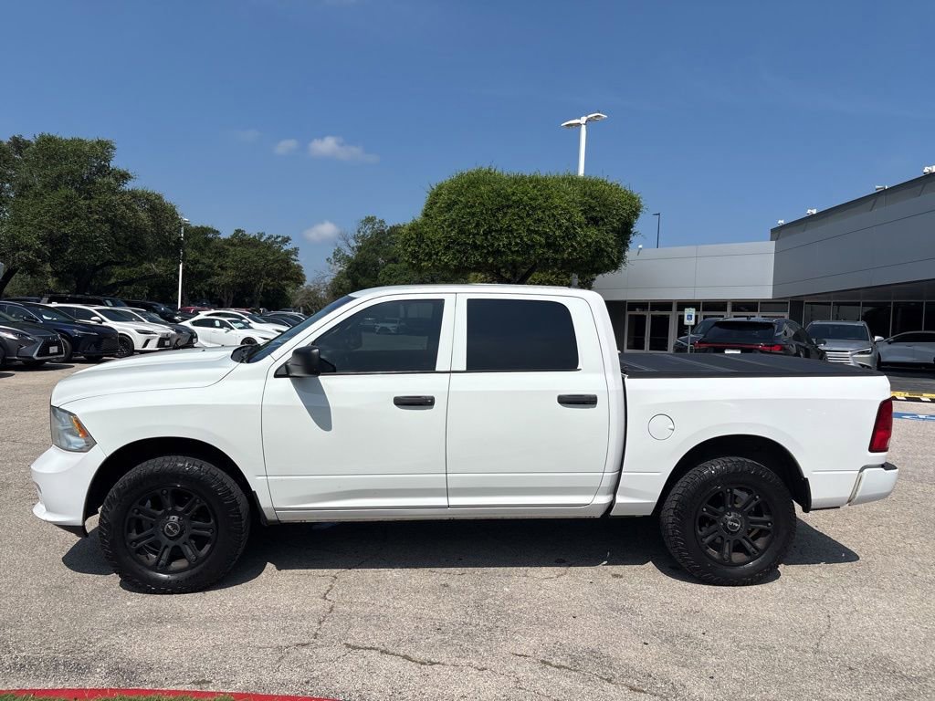 Used 2015 RAM 1500 Express AWD/4WD image 2