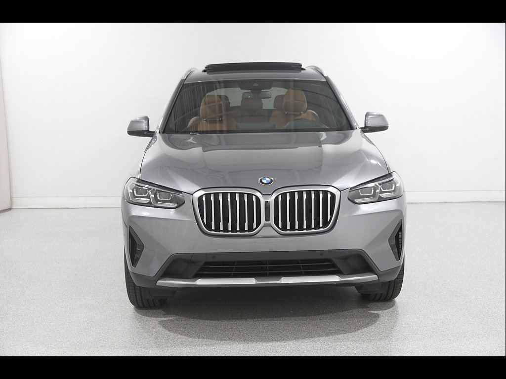 Used 2024 BMW X3 xDrive30i w/ Premium Package AWD/4WD image 2