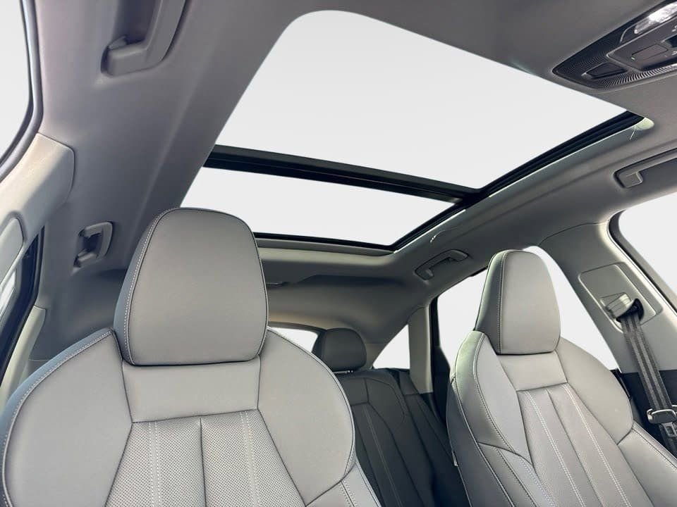 Certified 2025 Audi Q5 Premium Plus w/ Premium Plus image 11