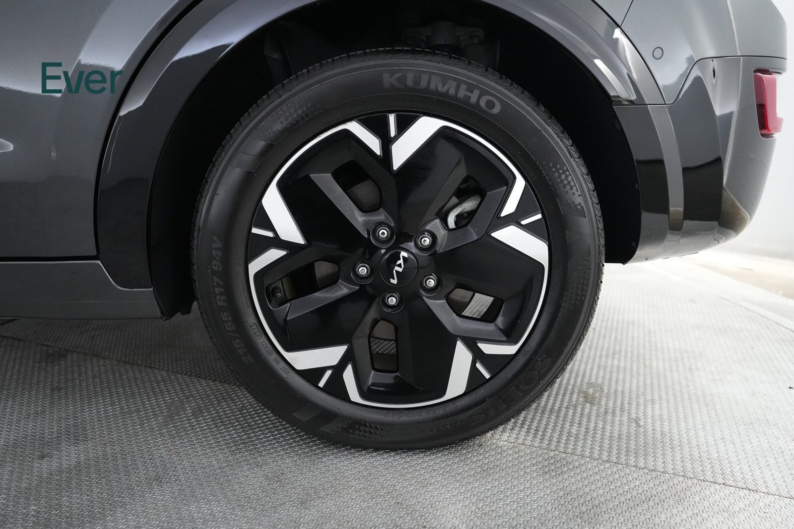 Used 2023 Kia Niro Wave w/ Wave Preserve Package FWD image 9