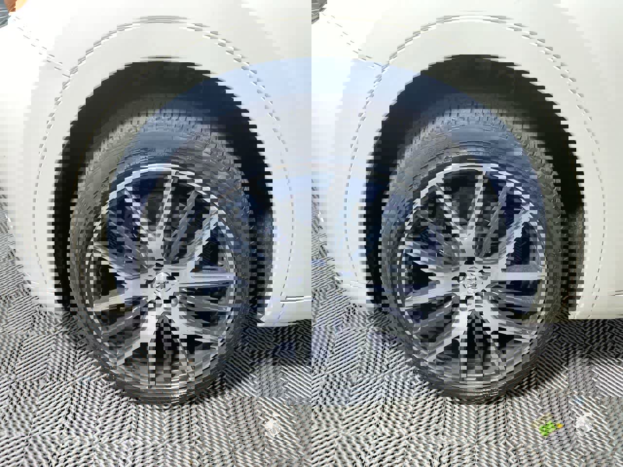 Used 2020 Maserati Levante GranLusso image 16