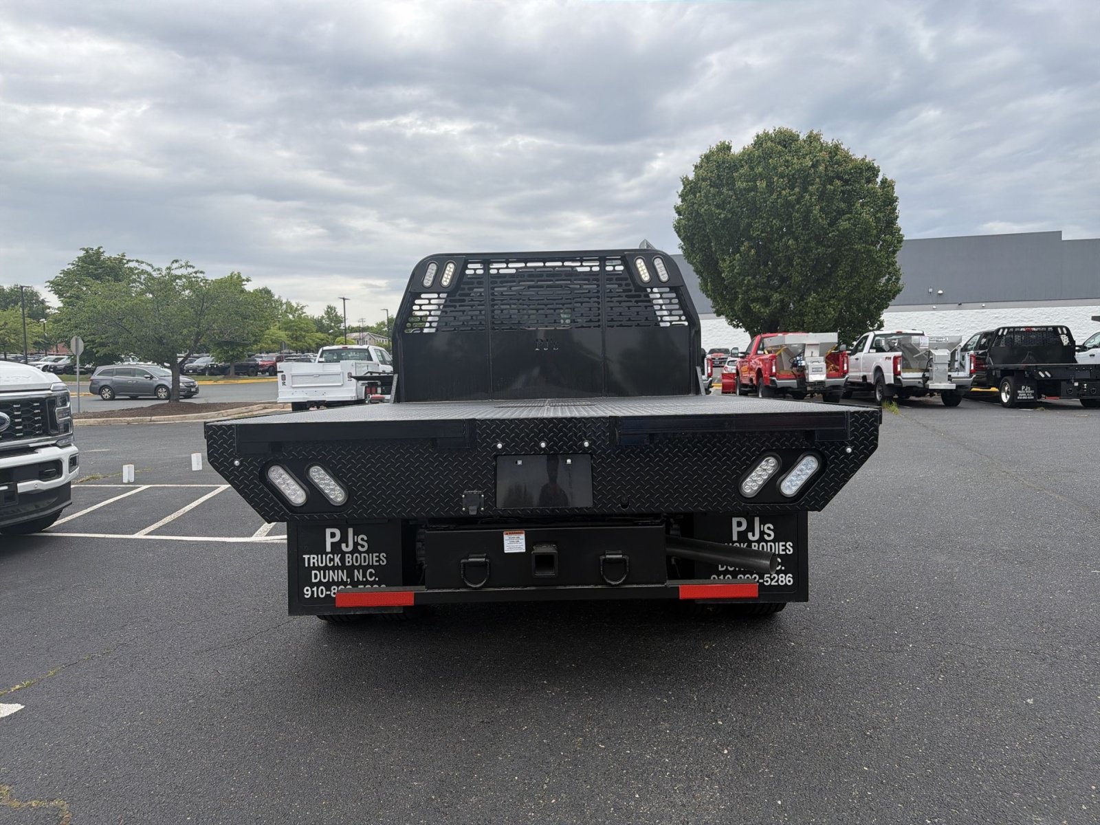 New 2026 Ford F350 XL w/ XL Chrome Package AWD/4WD image 5