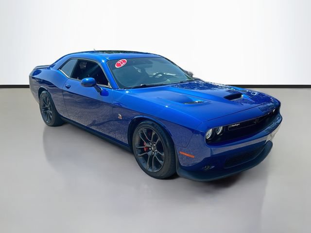 Used 2022 Dodge Challenger R/T Scat Pack w/ Scat Pack Stripe RWD image 3