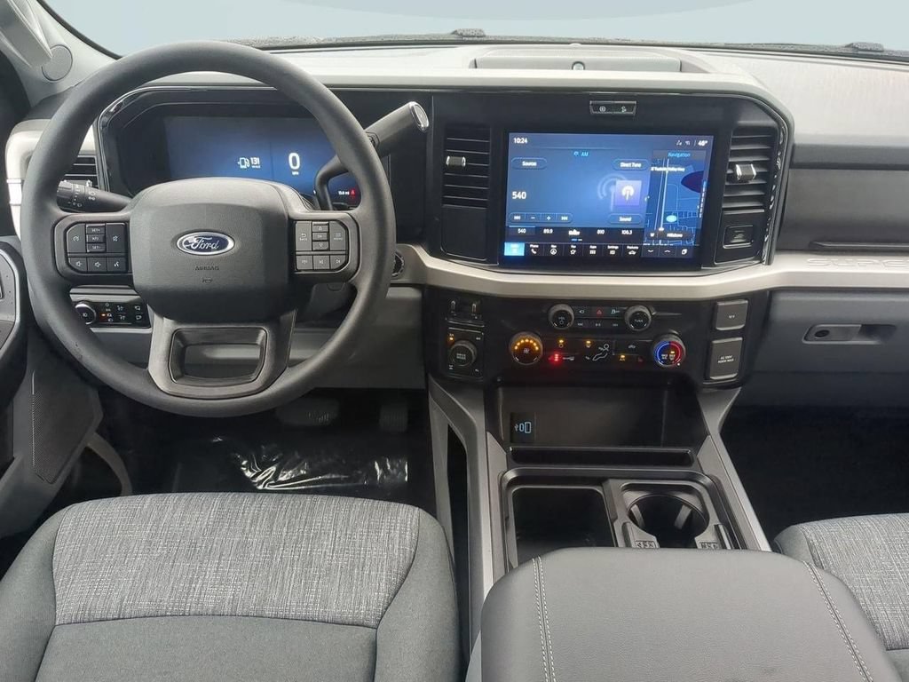 New 2026 Ford F250 XLT w/ XLT Premium Package AWD/4WD image 23