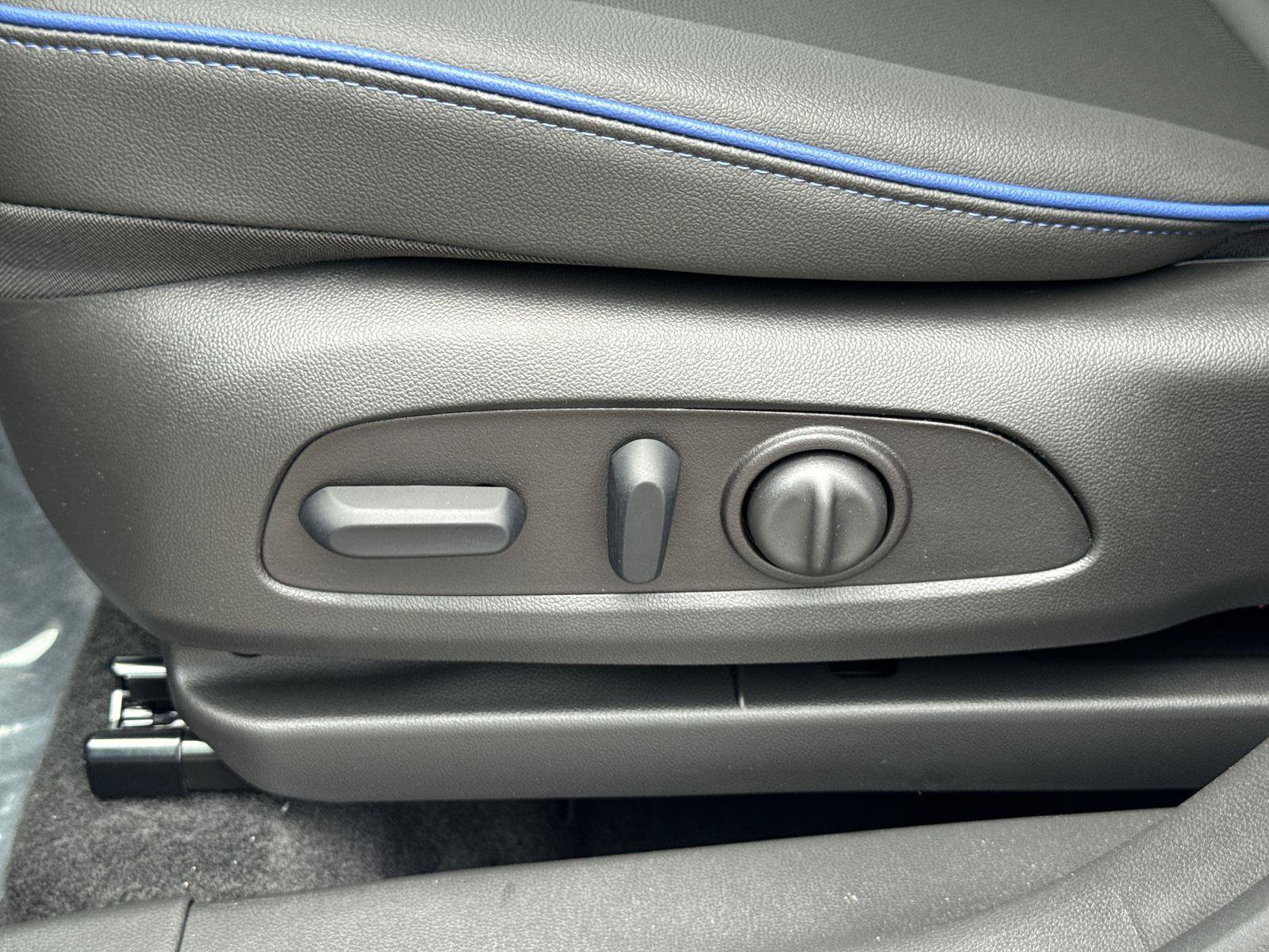 New 2026 Buick Encore GX Sport Touring w/ Comfort Package FWD image 21
