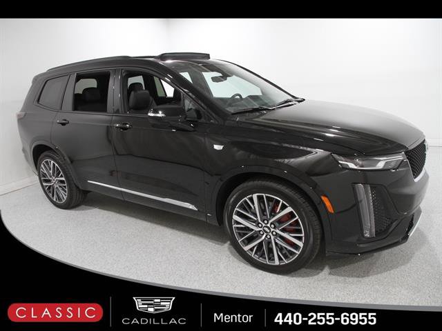 New 2025 Cadillac XT6 Sport w/ Technology Package