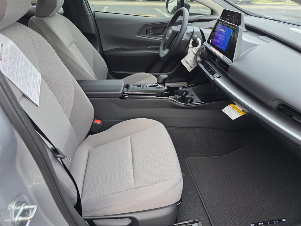 New 2026 Toyota Prius LE image 14